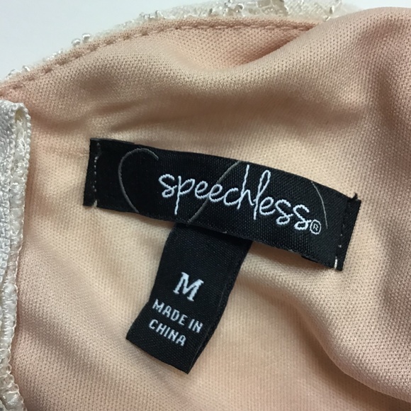 speechless Cream Nude Lace Skater Dress Size Med - Picture 7 of 8